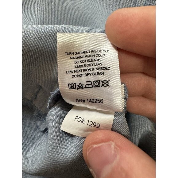 Figs Technical Collection Scrub Top Womens V Neck Blue Size x Small Pocket Nurse - Picture 11 of 12